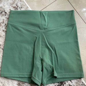 Balance Athletica/Vitality Cloud Shorts